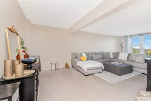 245 Rumsey Rd, Yonkers, NY 10701 - Photo 13