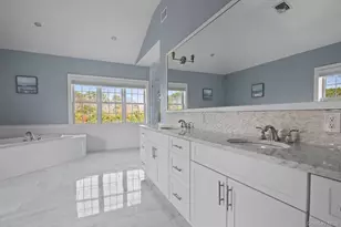 490 Montauk Hwy, Southampton, NY 11968 - Photo 25