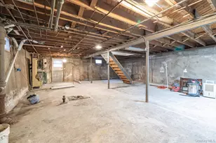 406 Jefferson St, Franklin Square, NY 11010 - Photo 21