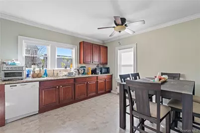 204 Lakeview Avenue, West Harrison, NY 10604 - Photo 5