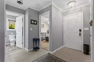142 Flintlock Way, Yorktown Heights, NY 10598 - Photo 3