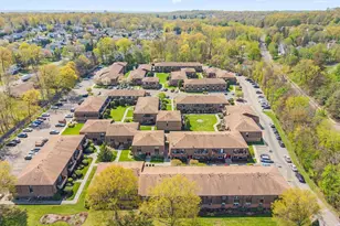19 New Holland Village, Nanuet, NY 10954 - Photo 21