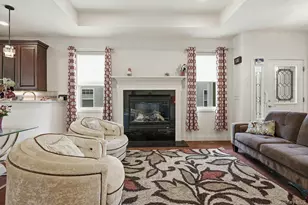 48 Augusta Dr, Medford, NY 11763 - Photo 13