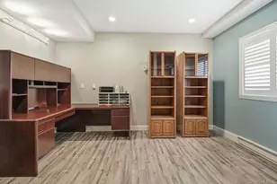48 Augusta Dr, Medford, NY 11763 - Photo 23