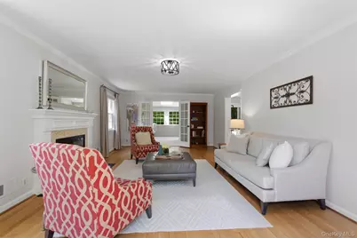 136 Devonshire Road, Larchmont, NY 10538 - Photo 5