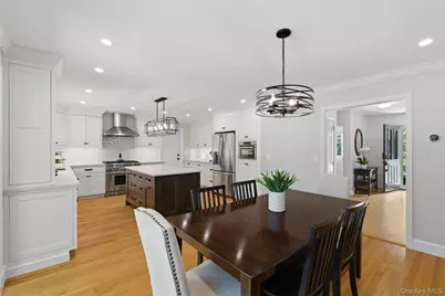 136 Devonshire Road, Larchmont, NY 10538 - Photo 9