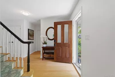 136 Devonshire Road, Larchmont, NY 10538 - Photo 3