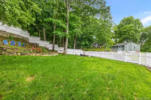 11 Forest Pl, Lake Peekskill, NY 10537 - Photo 27