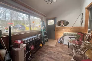 623 Wurtsboro Mountain Rd, Wurtsboro, NY 12790 - Photo 11