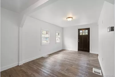 637 Violet Avenue, Hyde Park, NY 12538 - Photo 5