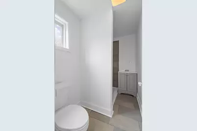 637 Violet Avenue, Hyde Park, NY 12538 - Photo 13
