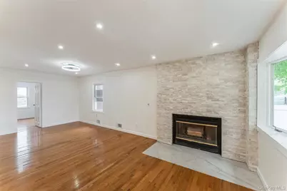 5 Edward Avenue, Hicksville, NY 11801 - Photo 13