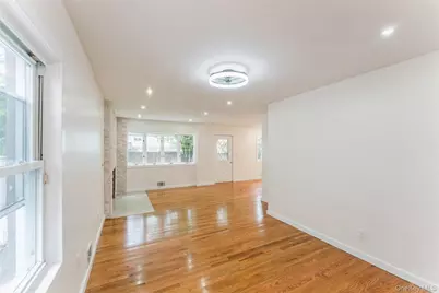 5 Edward Avenue, Hicksville, NY 11801 - Photo 15