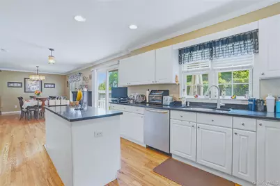 21 Evarts Avenue, White Plains, NY 10607 - Photo 17