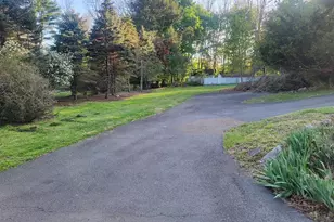 60 Mayer Dr, Suffern, NY 10901 - Photo 11