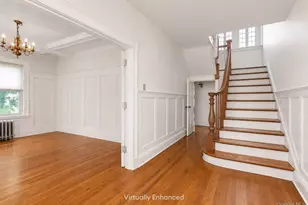 15 Wilson Ln, Rockville Centre, NY 11570 - Photo 5