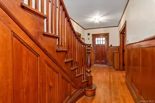 15 Wilson Ln, Rockville Centre, NY 11570 - Photo 7