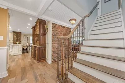 209 W Shore Drive, Massapequa, NY 11758 - Photo 31