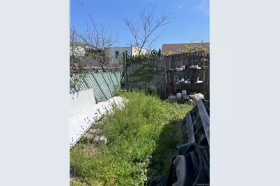 10309 32nd Avenue, East Elmhurst, NY 11369 - Photo 15