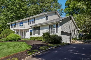 21 Windgate Dr, New City, NY 10956 - Photo 3