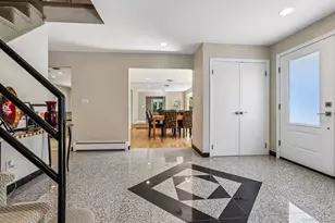 21 Windgate Dr, New City, NY 10956 - Photo 9