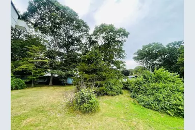 66 Corbin Avenue, Shirley, NY 11967 - Photo 19