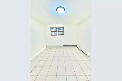 164 Rossiter Avenue, Yonkers, NY 10701 - Photo 39