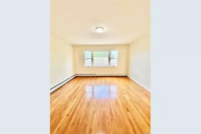164 Rossiter Avenue, Yonkers, NY 10701 - Photo 3