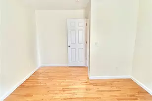 164 Rossiter Ave, Yonkers, NY 10701 - Photo 27