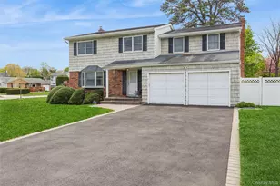 2 Garvey Dr, Hauppauge, NY 11788 - Photo 3