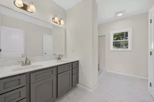 592 Ludingtonville Rd, Holmes, NY 12531 - Photo 13