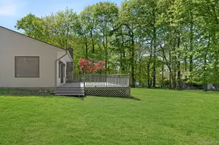 12 Wyeth Ct, Pleasantville, NY 10570 - Photo 23