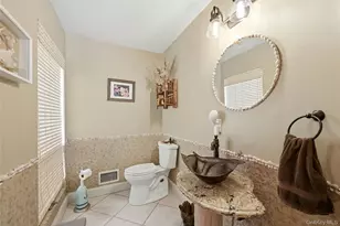 16 Makamah Beach Rd, Northport, NY 11768 - Photo 19