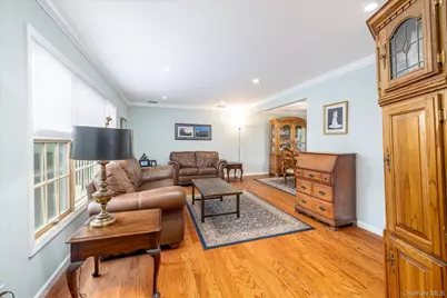 142 E Shore Drive, Massapequa, NY 11758 - Photo 9