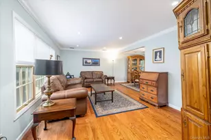 142 E Shore Dr, Massapequa, NY 11758 - Photo 9