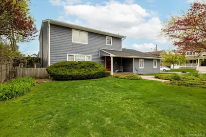 142 E Shore Drive, Massapequa, NY 11758 - Photo 5