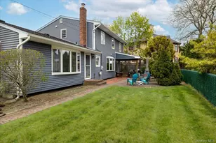 142 E Shore Dr, Massapequa, NY 11758 - Photo 31