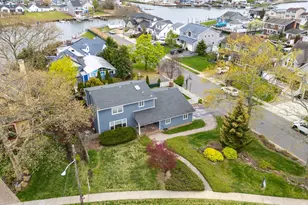 142 E Shore Dr, Massapequa, NY 11758 - Photo 37