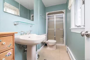 142 E Shore Dr, Massapequa, NY 11758 - Photo 15