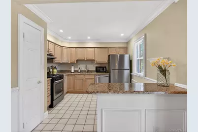 68 Bon Aire Circle #P11, Suffern, NY 10901 - Photo 13