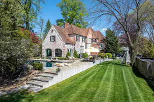 8 Rittenhouse Rd, Bronxville, NY 10708 - Photo 23