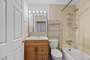 56-25 226th St, Oakland Gardens, NY 11364 - Photo 19