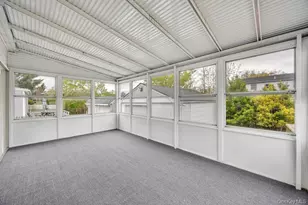 31 Indiana St, Hicksville, NY 11801 - Photo 27