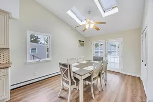 31 Indiana St, Hicksville, NY 11801 - Photo 5