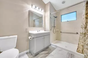 31 Indiana St, Hicksville, NY 11801 - Photo 15