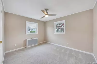 31 Indiana Street, Hicksville, NY 11801 - Photo 13