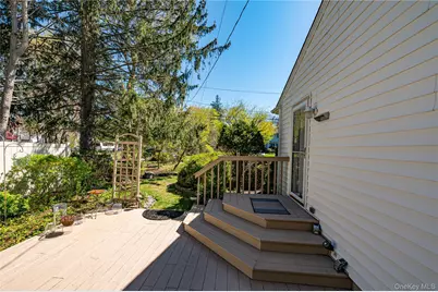 23 Clearbrook Drive, Smithtown, NY 11787 - Photo 29
