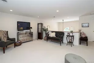 701 Balfour Pl, Melville, NY 11747 - Photo 21