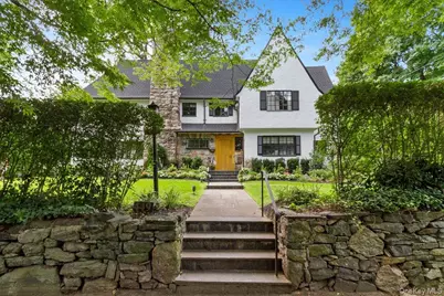 449 Pelham Manor Road, Pelham, NY 10803 - Photo 1