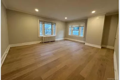 81 New Street #1, Huntington, NY 11743 - Photo 3